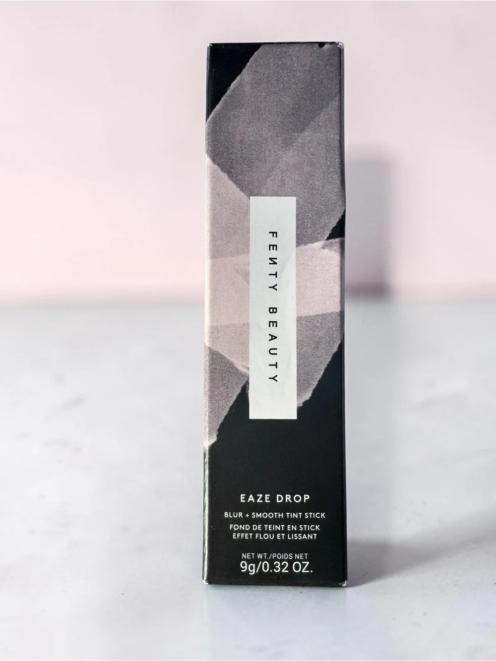 Fenty Beauty Eaze Drop Blur + Smooth Tint Stick - in the shade 8